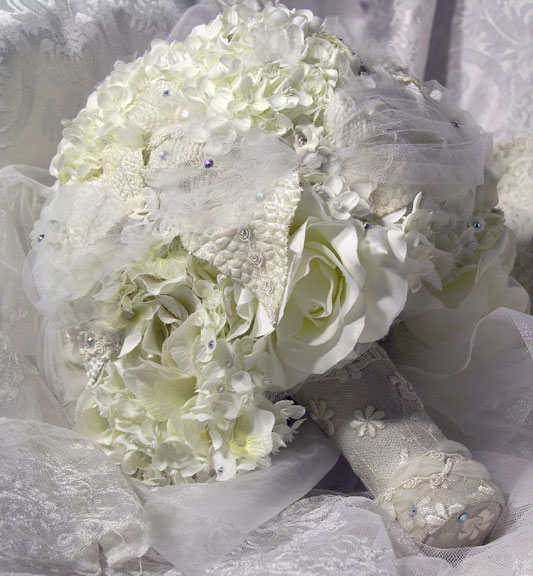 Classic Creme Bouquet by Eileen Williams