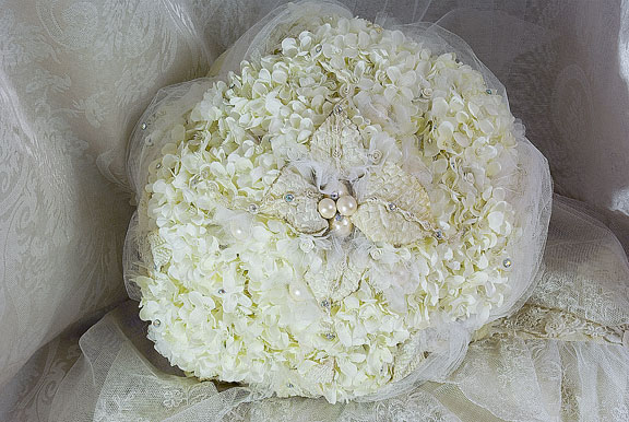 Classic Creme Bouquet by Eileen Williams